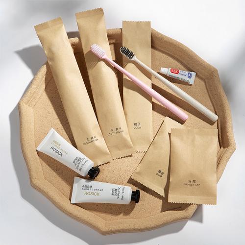 酒店即时护理用品超有用，含多种清洁用品，详情速看