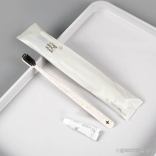 酒店一次性牙具价格差异大，成本构成及采购决策需综合考量？